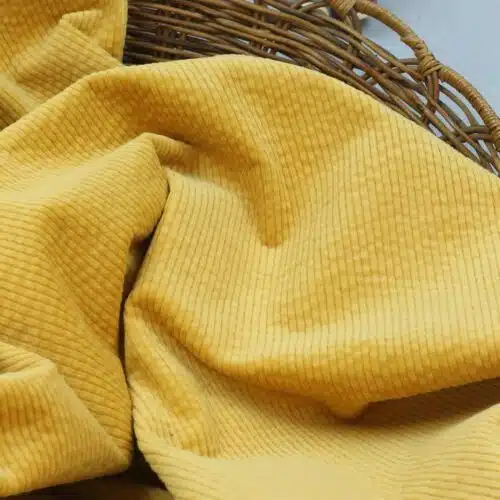 Breitcord: 8w Washed Cord Sunshine ***Reststück 0,75m***