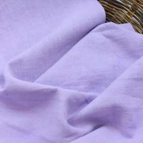 Stonewashed Leinenstoff als Meterware in Hellgrau - weich, vorgewaschen, naturbelassen Detailaufnahme von Lilac