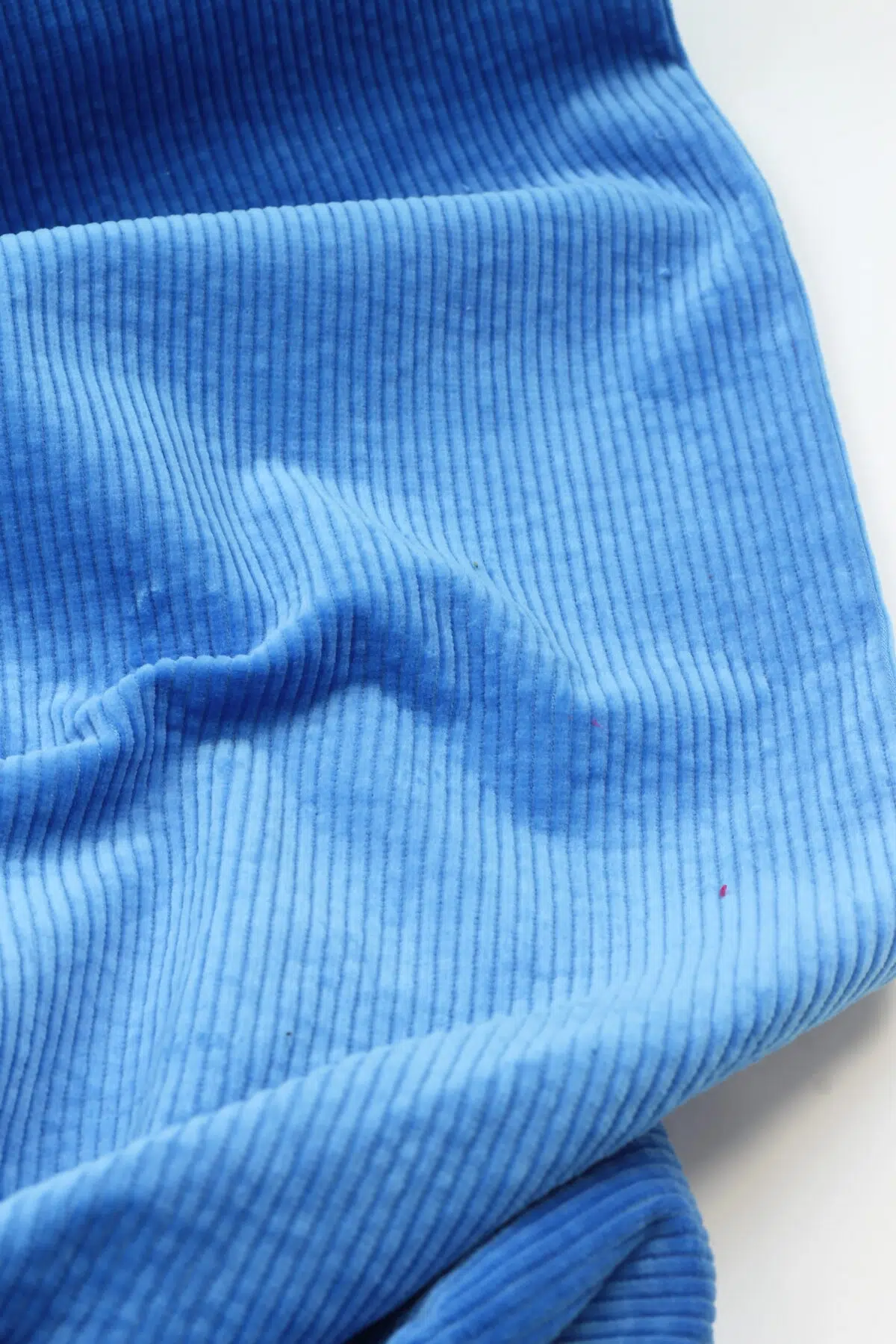 Breitcord: 8w Washed Cord Schlumpfblau