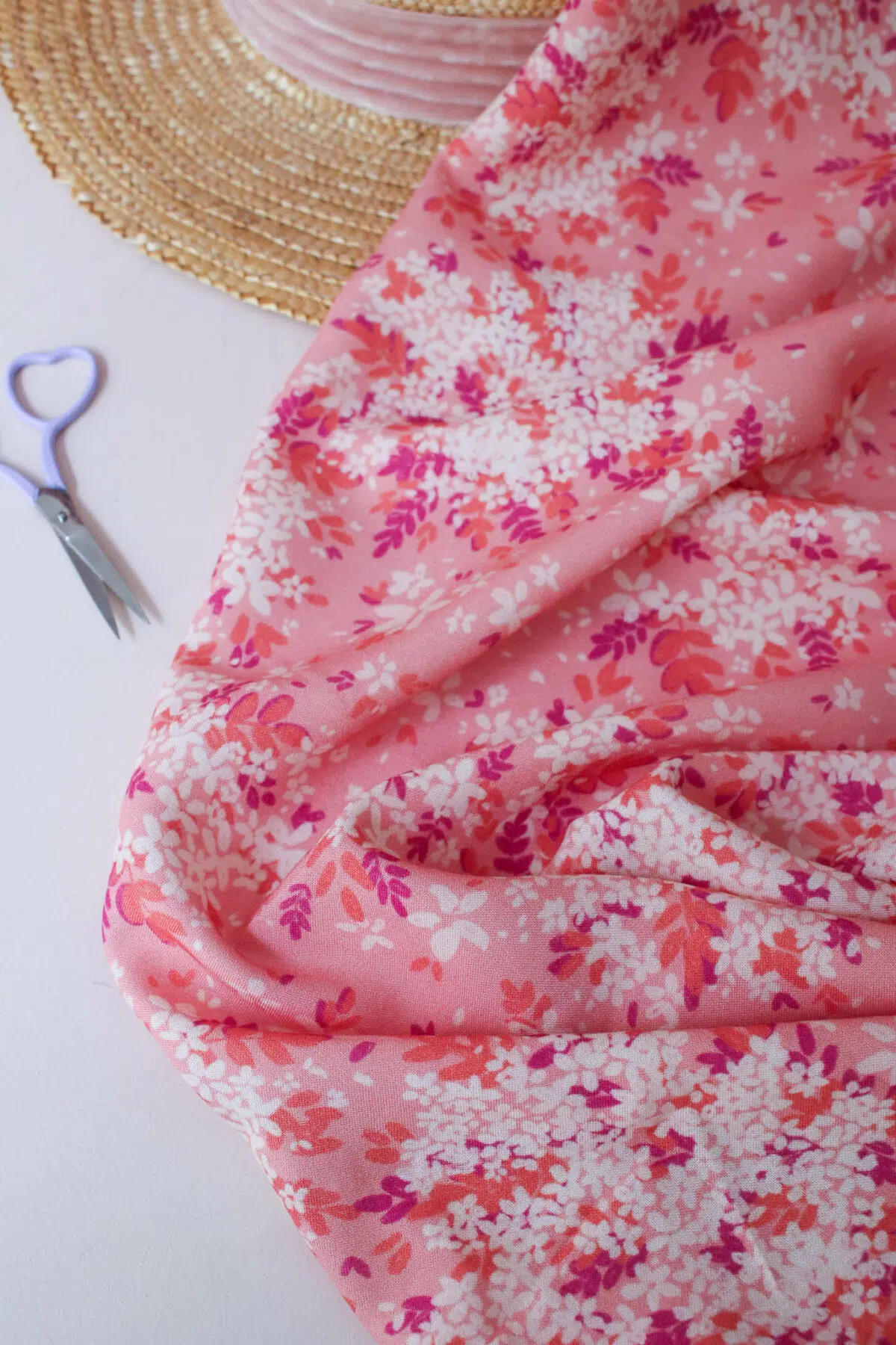 Lise Tailor: Viskose "Sérénade Marine" Rose