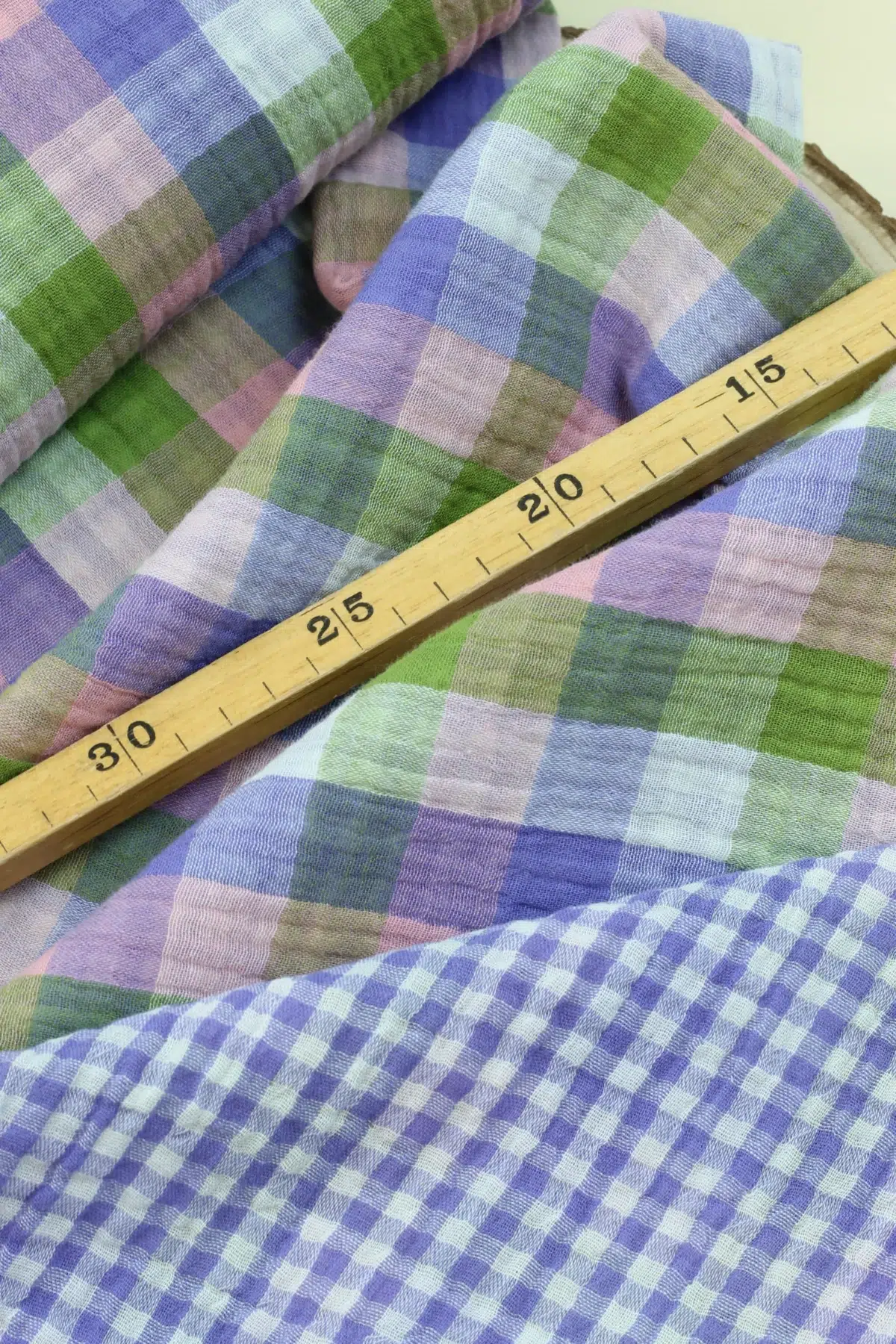 double gauze musselin: doublesided check "pistazie" (kopie)